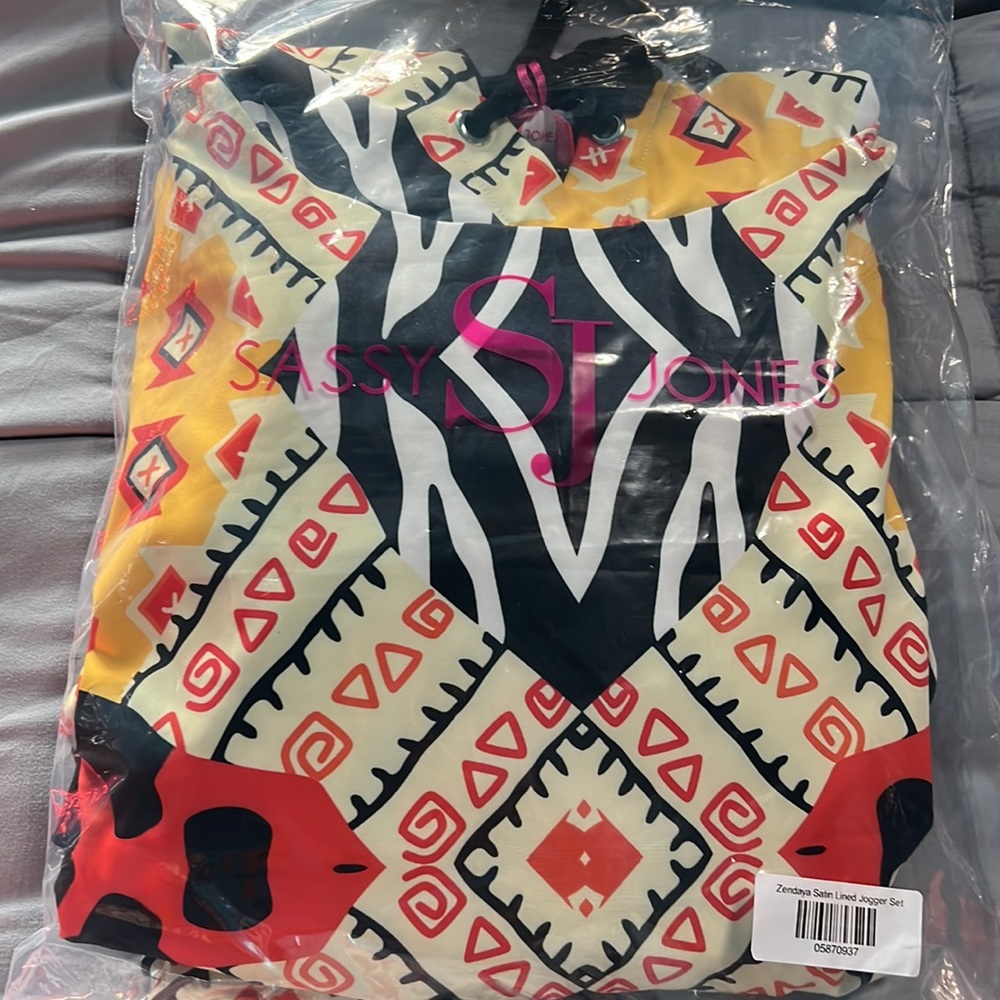 Vibrant Patterned Jumpsuit - image 2